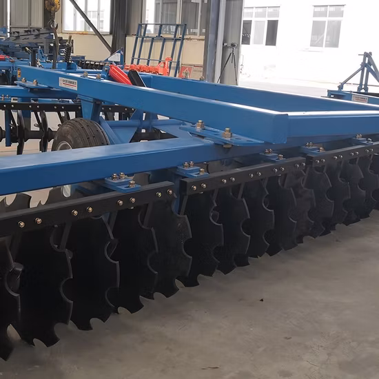 Herse à disques pliable robuste de 4,5 m de large